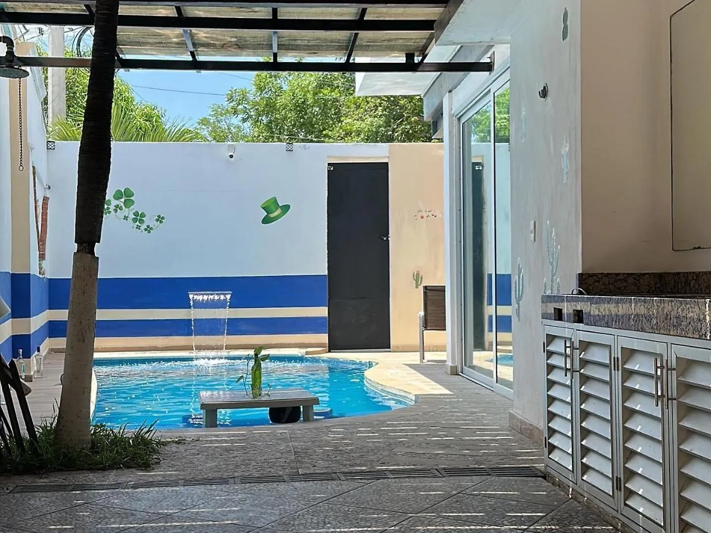 Guest house Cancun Hotel Boutique & Hostel